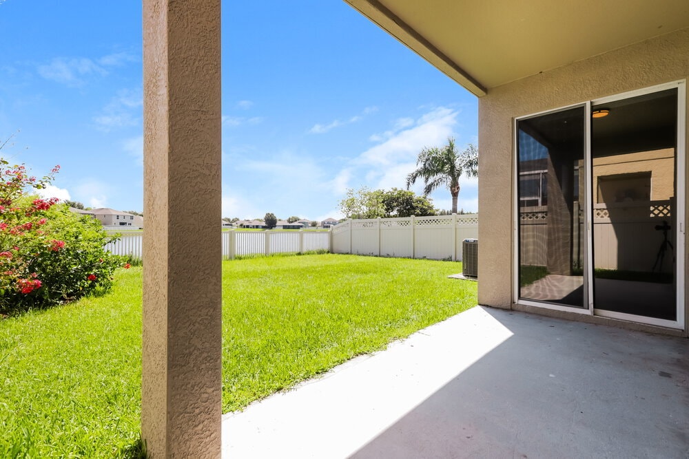 Building Photo - 15516 Long Cypress Dr