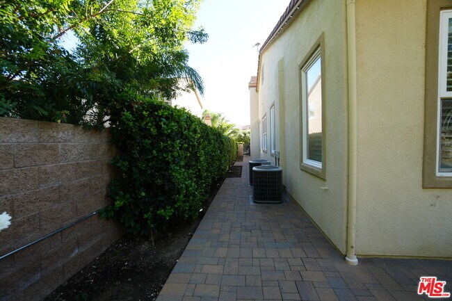 Building Photo - 20451 Via Sansovino