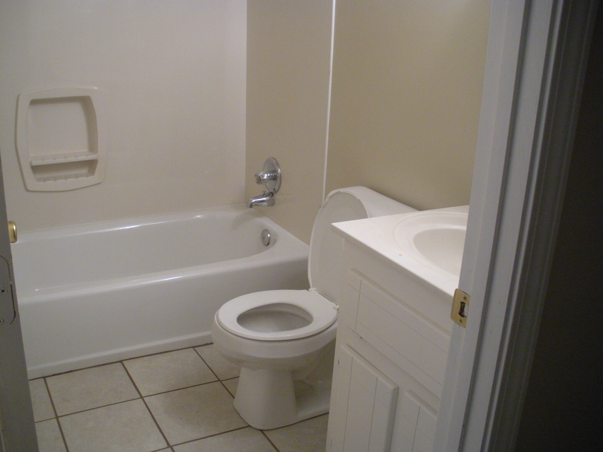 Building Photo - 17 David St