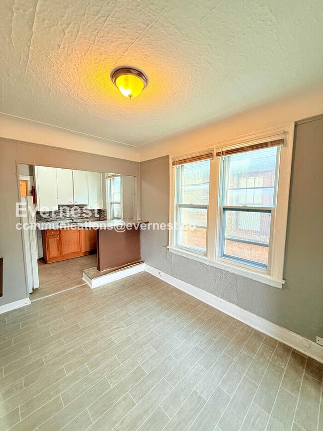 Building Photo - 4066 Tyler St