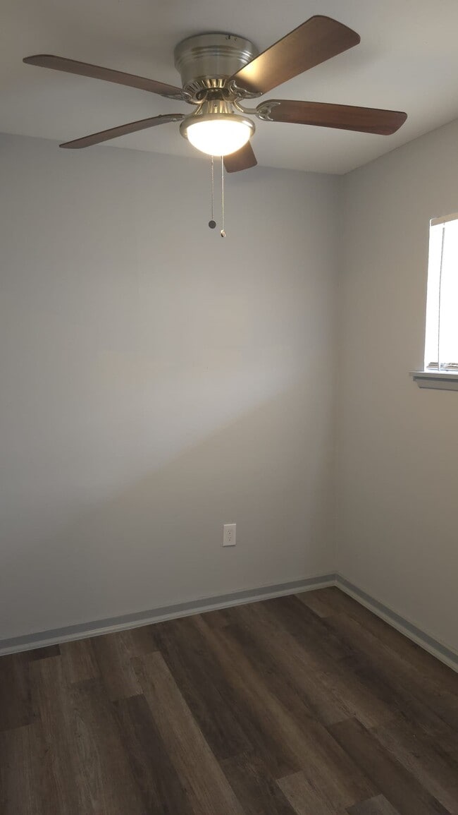 Building Photo - 10209 Wiggins St