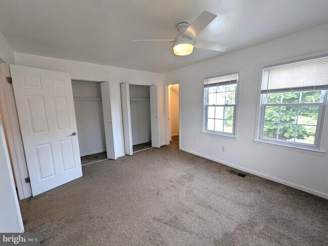 Building Photo - 14454 Cool Oak Ln