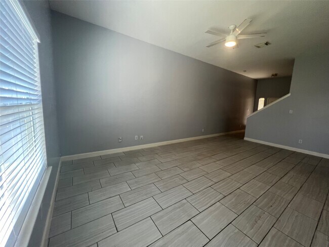 Building Photo - 19631 Plantation Tree Ct