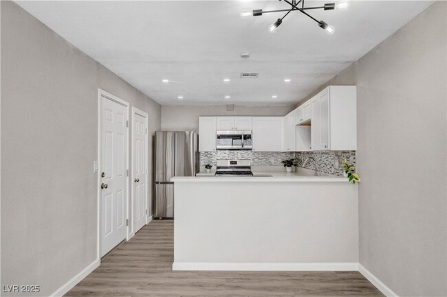 Building Photo - 612 Buttonwood Ln