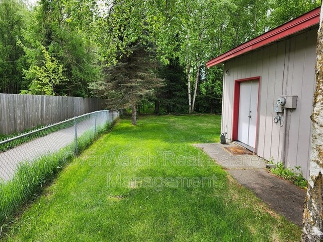 Building Photo - 3890 Caravelle Dr