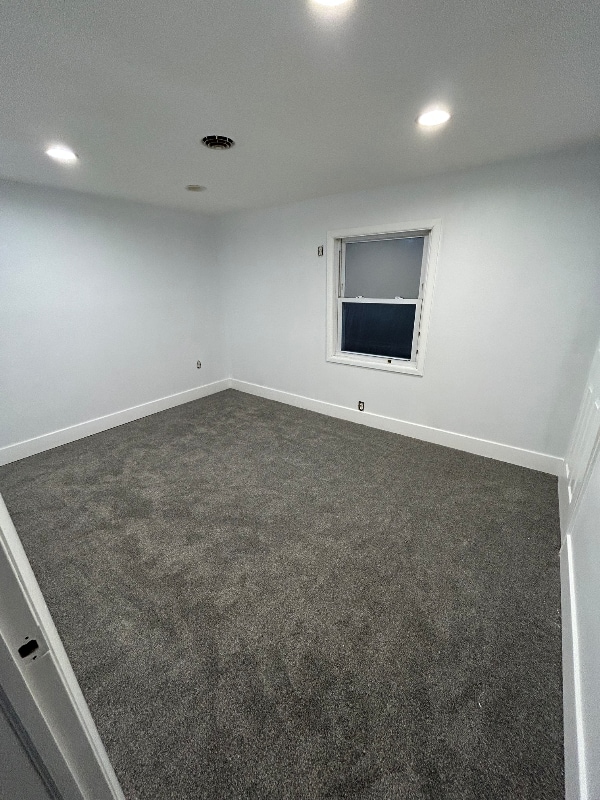 Building Photo - 6696 Washington Ave