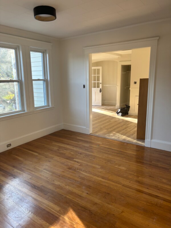 Building Photo - 1308 Pleasant St