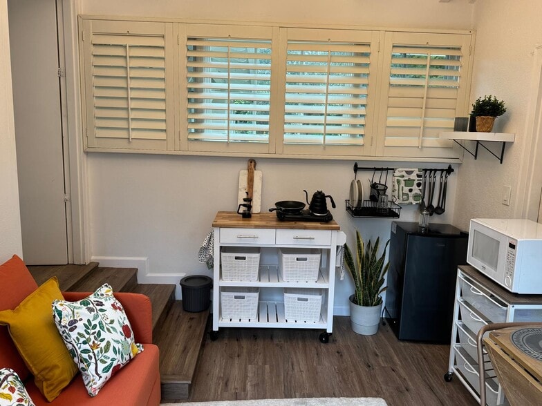 Building Photo - 2237 Via Fernandez