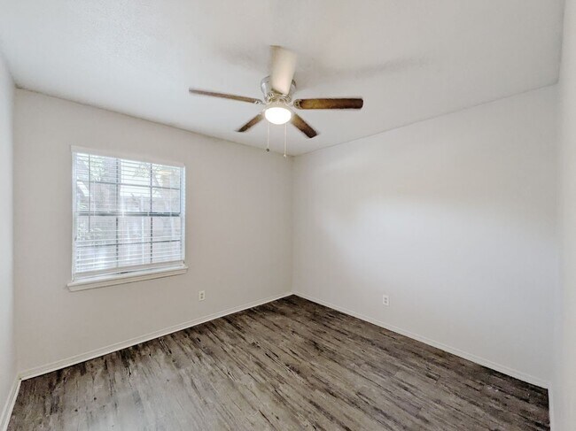 Building Photo - 602 Heritage Hill Dr