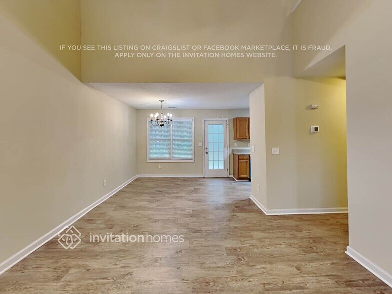 Building Photo - 236 Bainbridge Cir