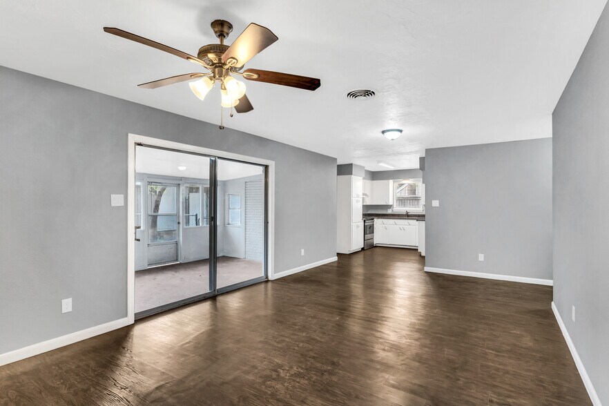 Building Photo - 10314 Antrim Ln