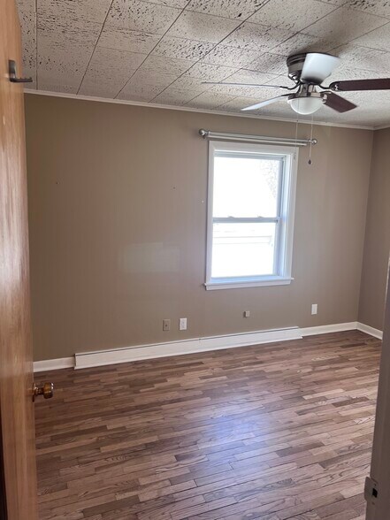 Bedroom 2 - 119 N Washington St