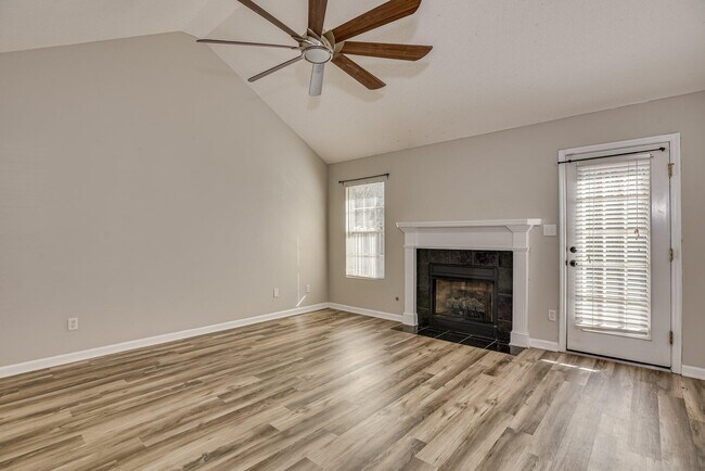 Building Photo - 4318 Sanderling Dr