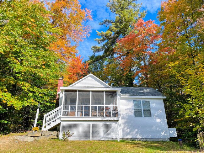 Building Photo - 11 Gilmanton Hill Rd