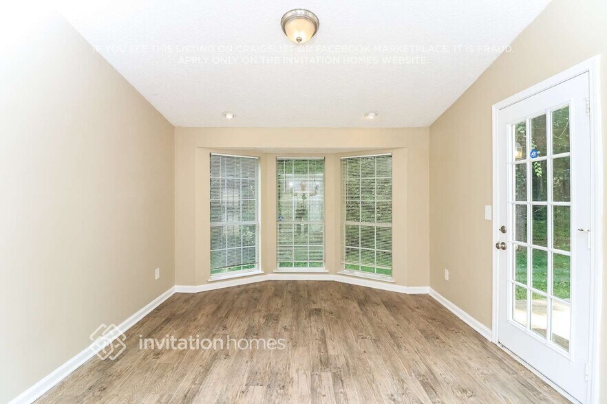 Building Photo - 7375 Hunters Ridge Dr