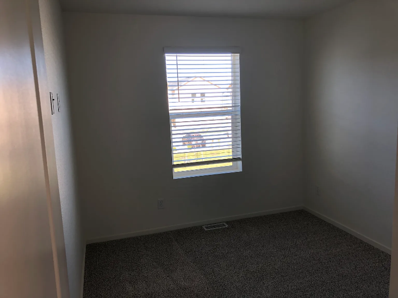 Building Photo - 3260 Crusader St