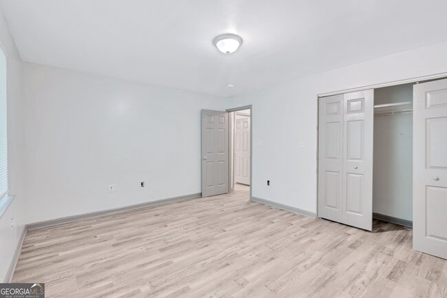 Building Photo - 968 Sexton Dr