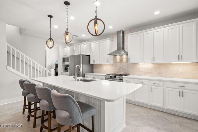 Building Photo - 2101 Kingfisher Ct