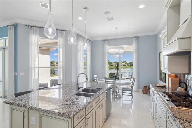 Building Photo - 17120 SW Ambrose Way