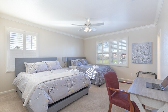 Building Photo - Stunning 4BR House in Santa Rosa