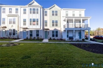 Building Photo - 15338 Oasis Sun Wy