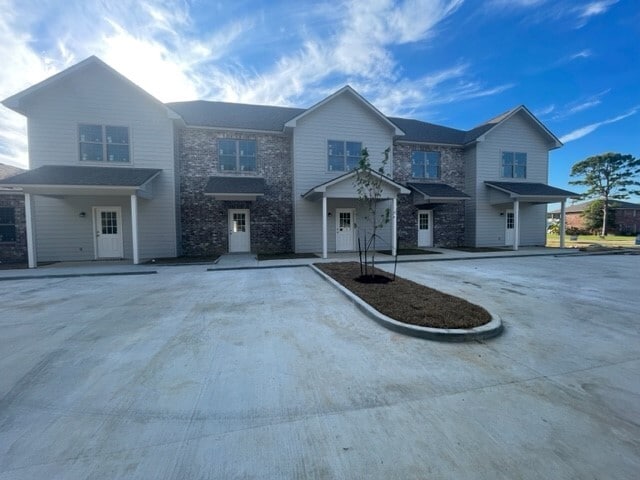 Building Photo - 8064 Cecil Dr