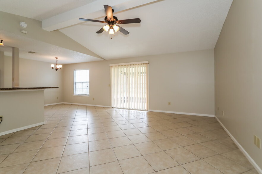 Building Photo - 2943 Tuscarora Tr