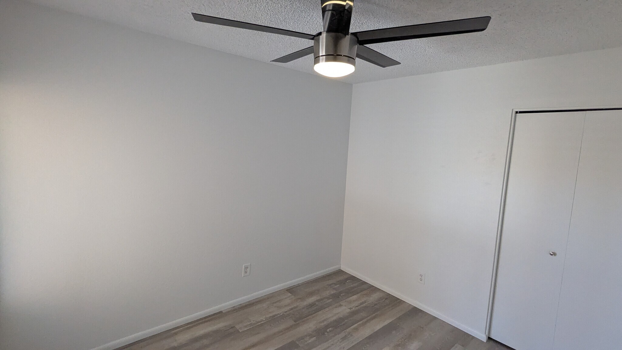 North bedroom - 14852 N 24th Dr