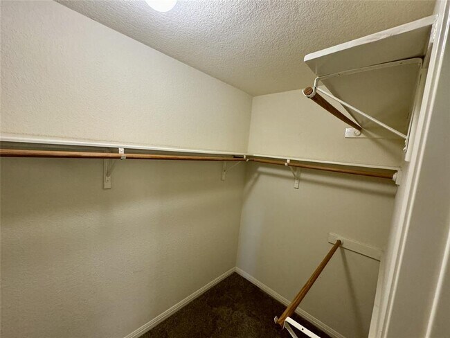 Building Photo - 1507 Avery Elissa Ln