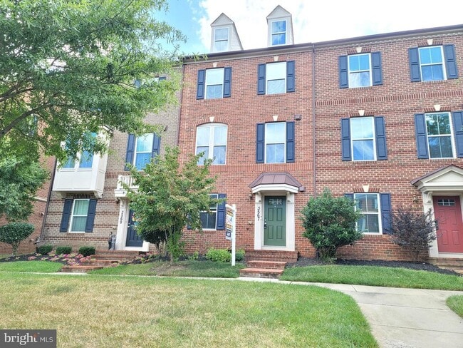 Building Photo - 3567 Sprigg St S