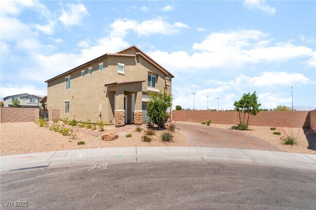 Building Photo - 433 Borgato Ct