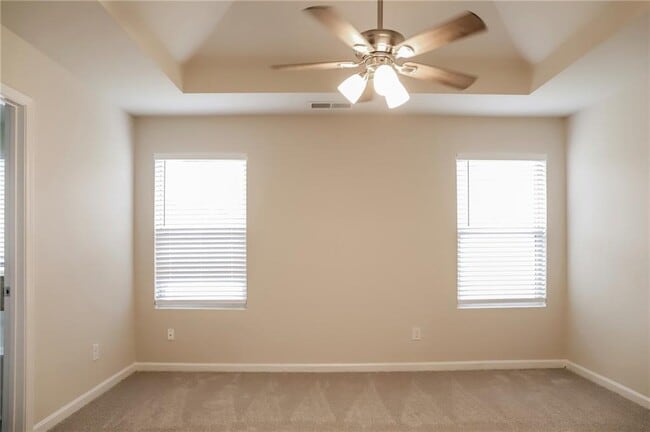 Building Photo - 5817 Grande River Rd