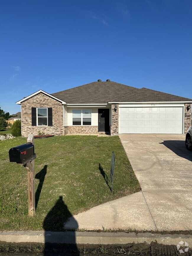 Building Photo - "Charming 3-Bed, 2-Bath Brookland Home wit...