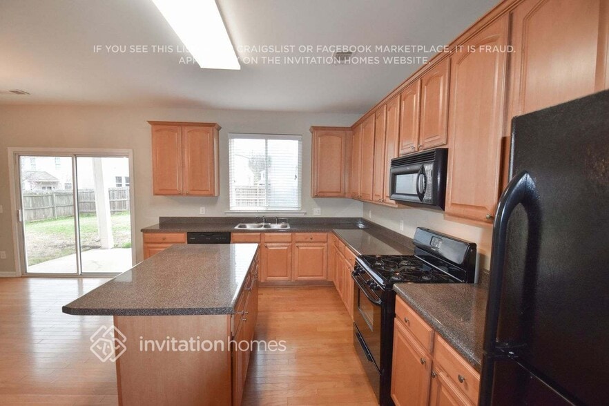 Building Photo - 3910 Kesler Ct