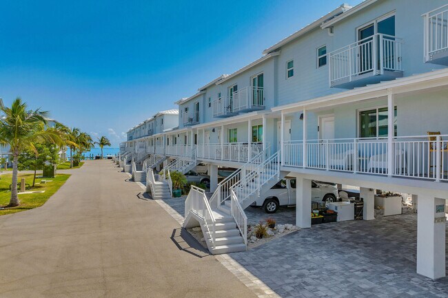 Building Photo - 10877 Overseas Hwy