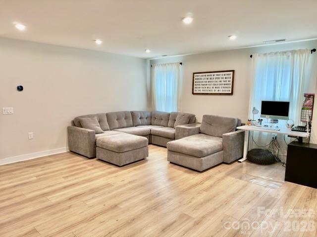 Building Photo - 505 Grandiflora Ave