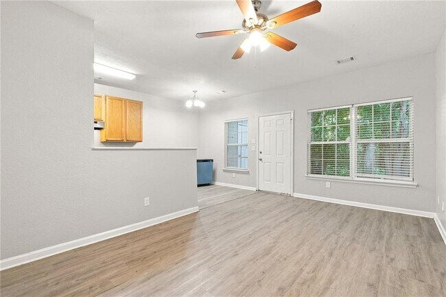 Building Photo - 7130 Brookview Way