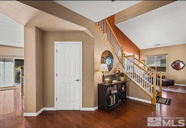 Building Photo - 2481 Hibernica Ln