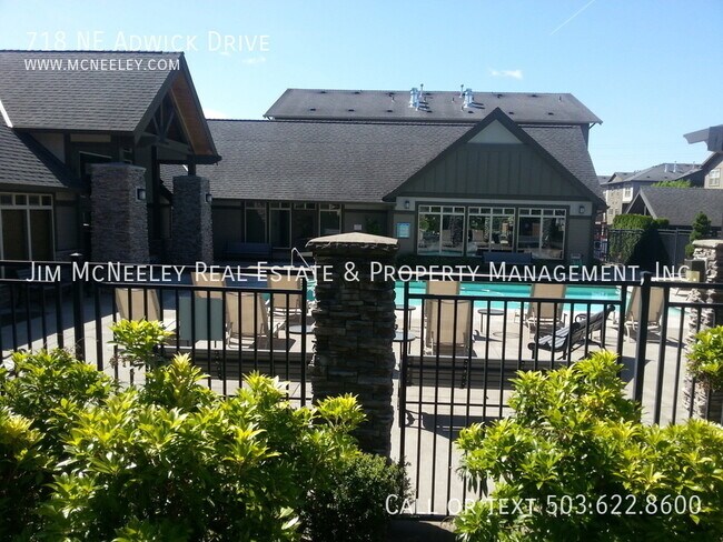 Building Photo - 718 NE Adwick Dr
