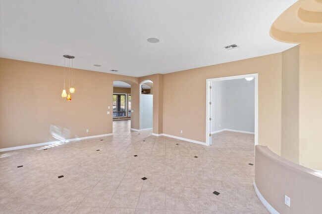 Building Photo - 4136 E Pullman Rd