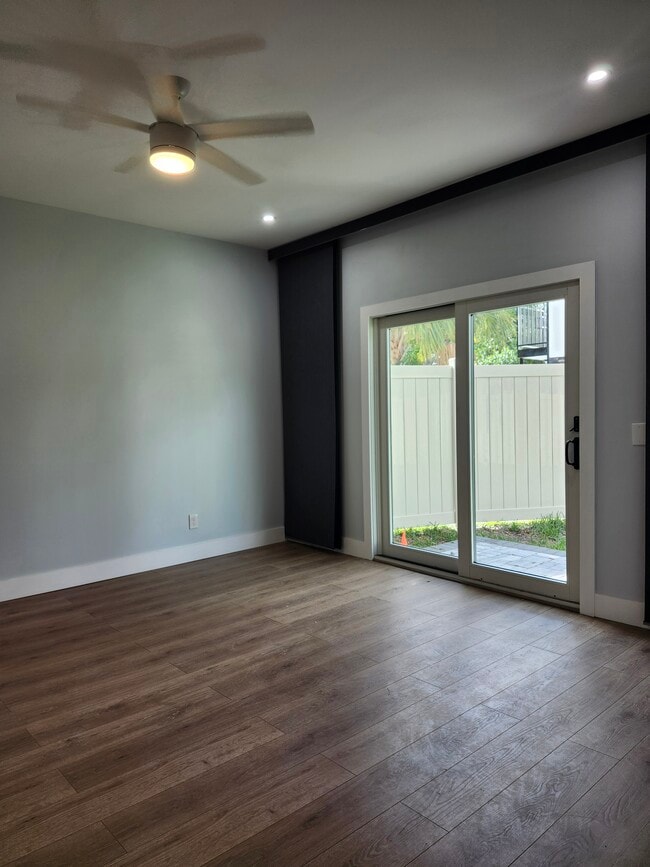 Building Photo - 1213 Formosa Ave