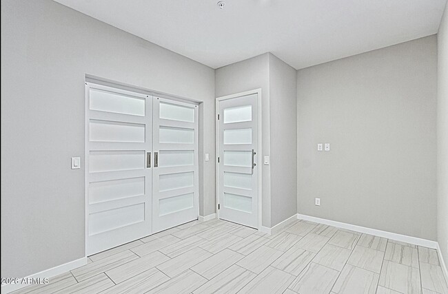 Building Photo - 2134 W Harmont Dr