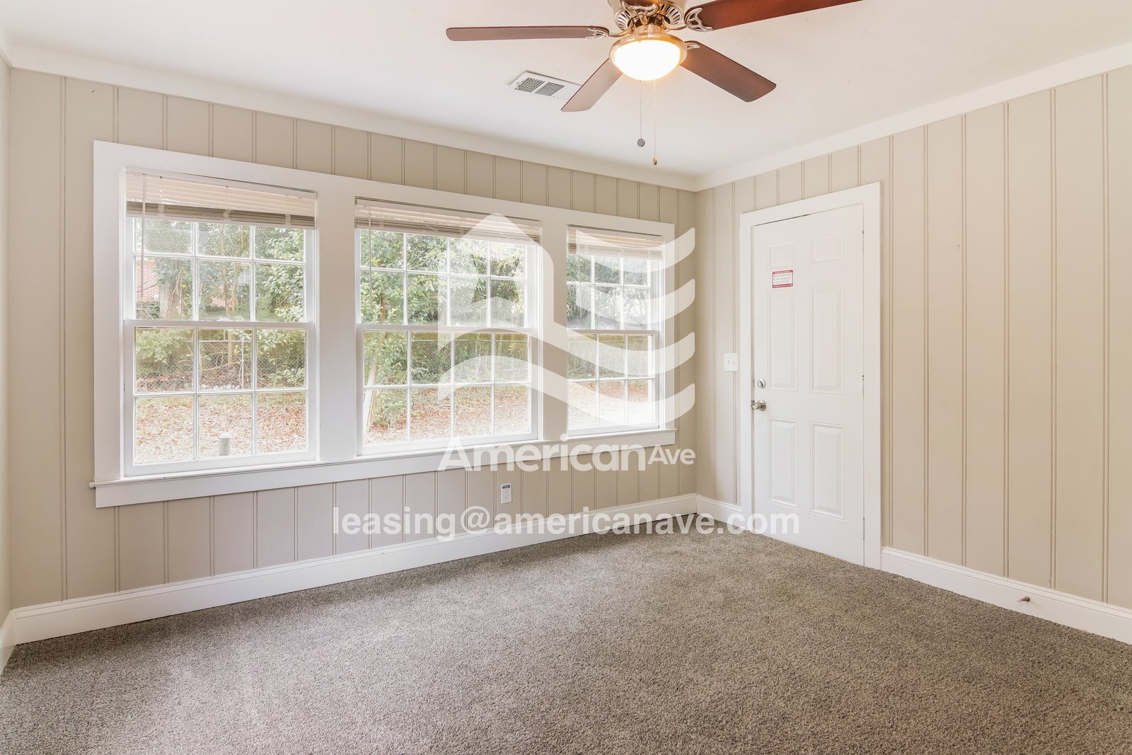 Building Photo - 1217 Dogwood Ave