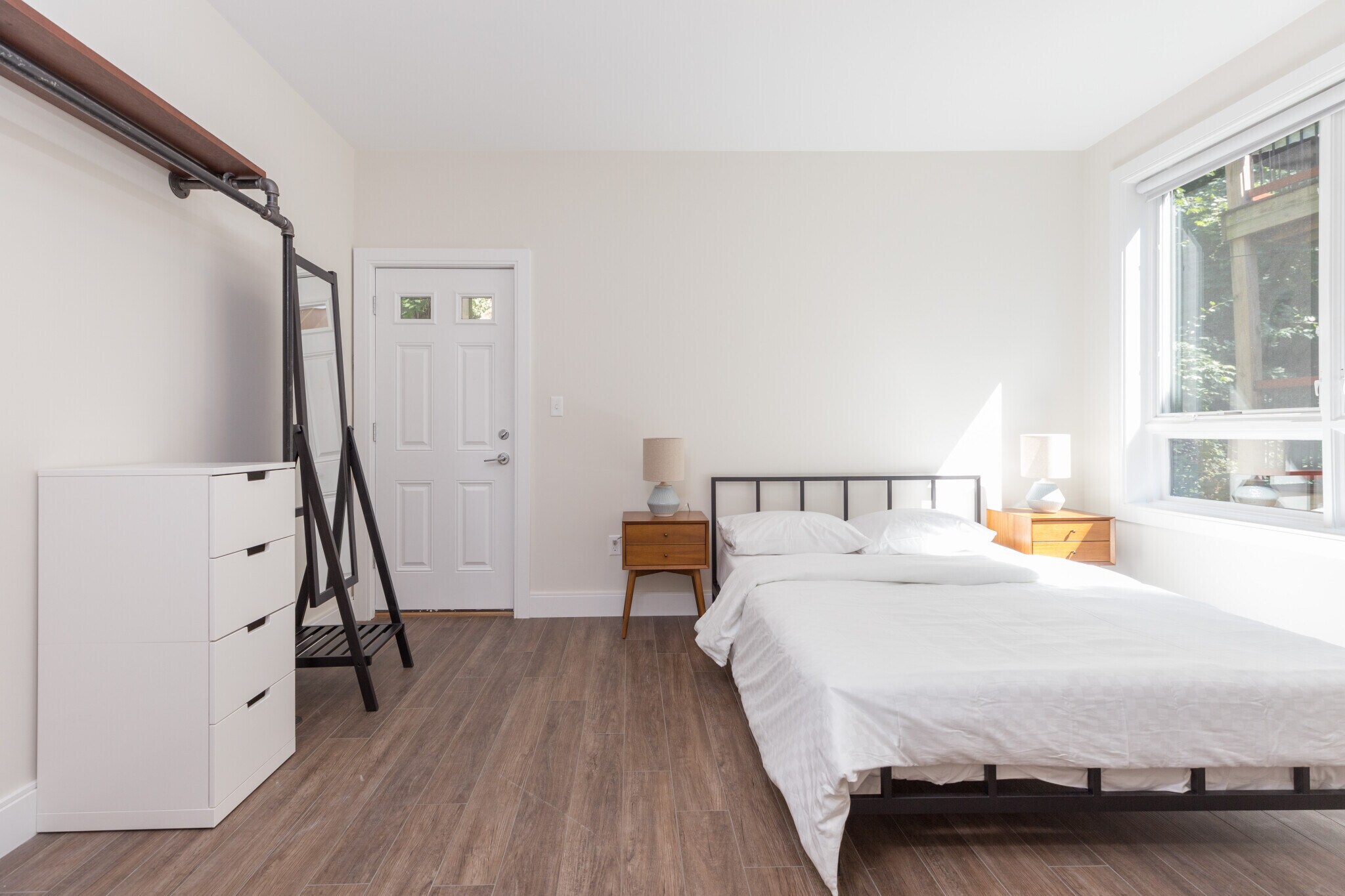 Building Photo - 139 Marcella St