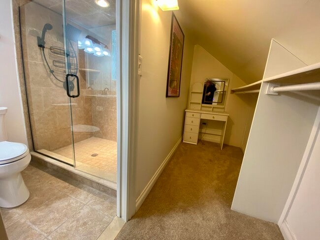 Building Photo - 5015 N Territorial Rd