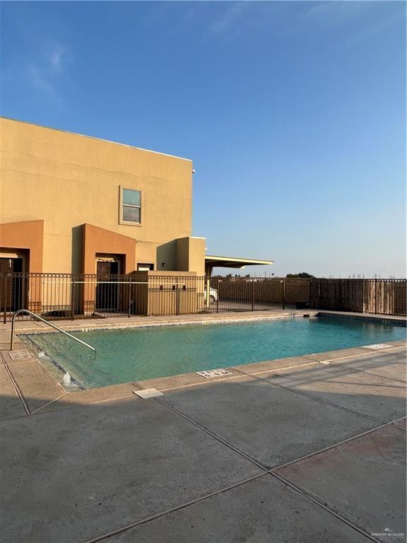 Building Photo - 17 East St