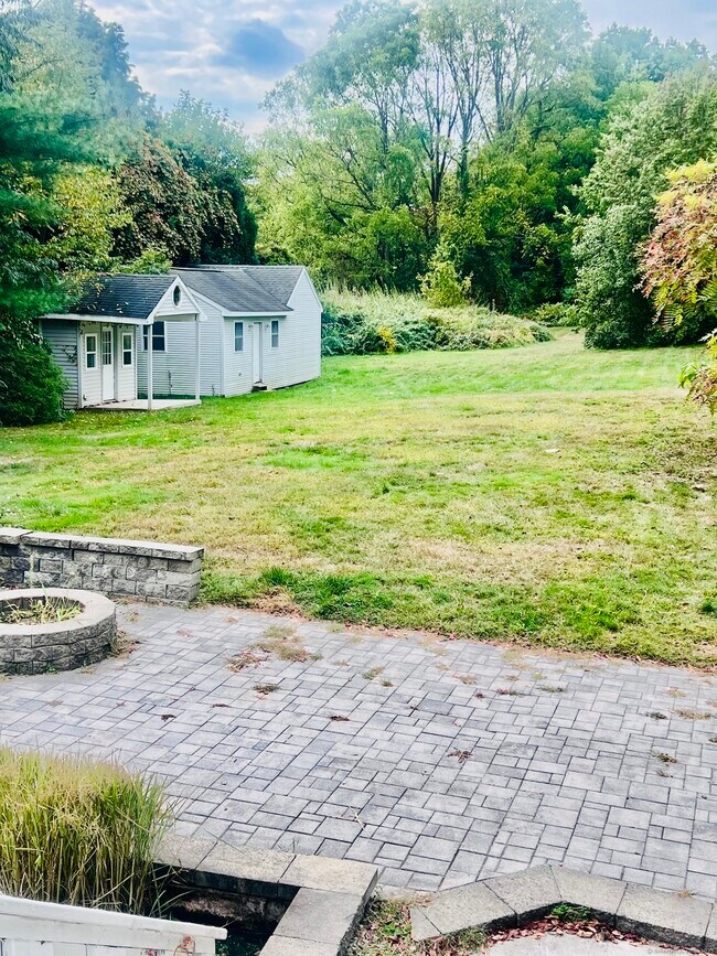 Primary Photo - 632 High Rd