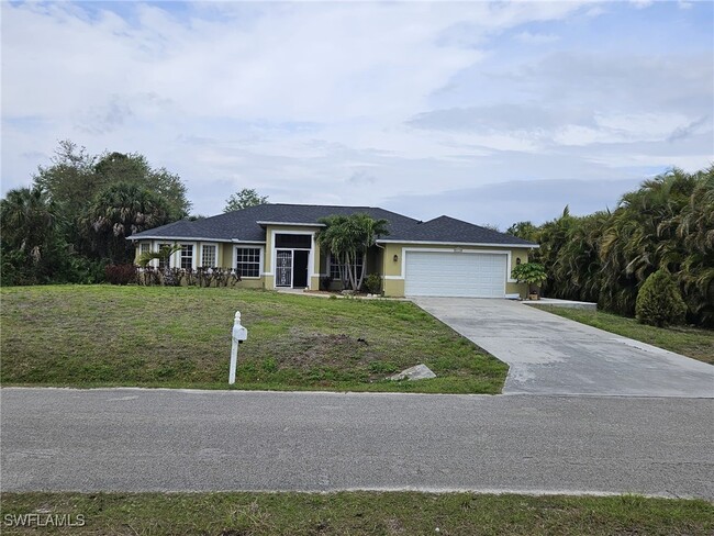 Building Photo - 713 Palmetto Ave
