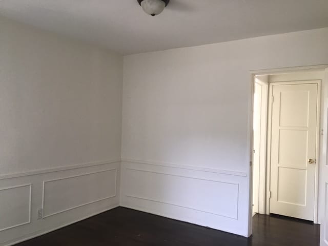 Building Photo - 609 Kelton Ave