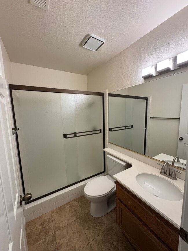 Building Photo - 3 Bed, 3 Bath Two-Story Condo - 9 Georgetown.
